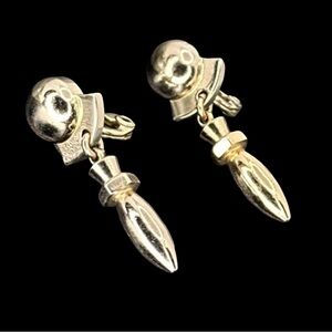 Vintage Gold Tone Clip-On Earrings